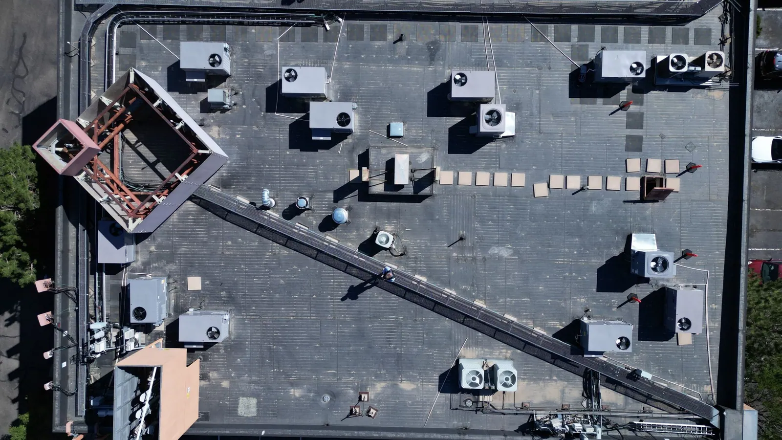 Peak to Peak Roofing crew completing commercial roofing in Denver