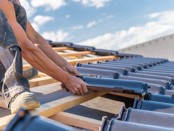 Expert Roofers at your service to maximize your insurance check from insurance adjusters