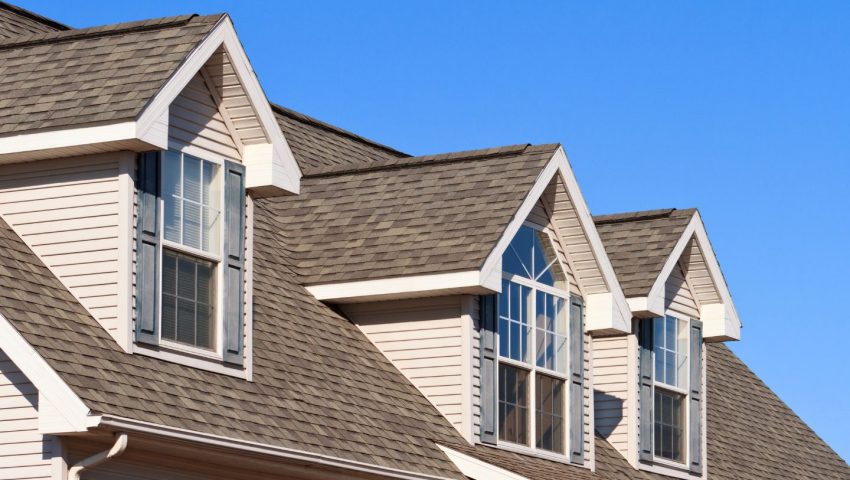 Explore Peak to Peak Roofing's energy-efficient roofing options for sustainable living.