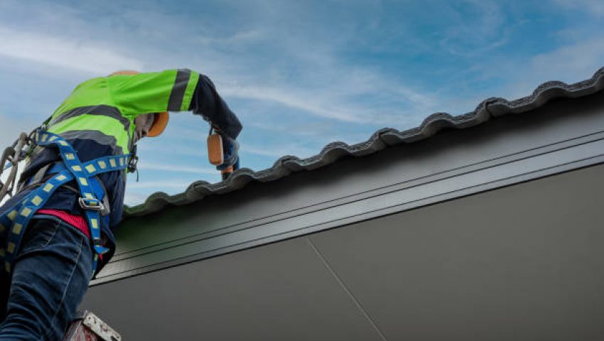 Roof repair, a Specialist in Roof Forming, is the Replacement of roof plates that have been used for a Long time.